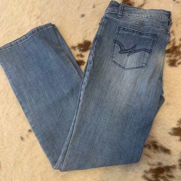 Womens Wrangler bootcut jeans size 13 - Picture 2 of 3
